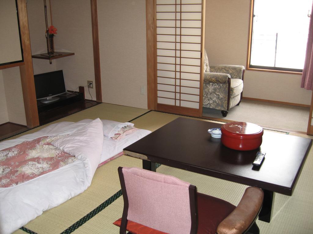 Nishichiba Hotel Wakoso Room photo